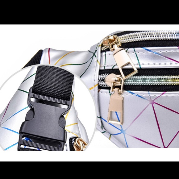 Fanny Pack Geometric Holographic waist belt bag - Picture 9 of 12